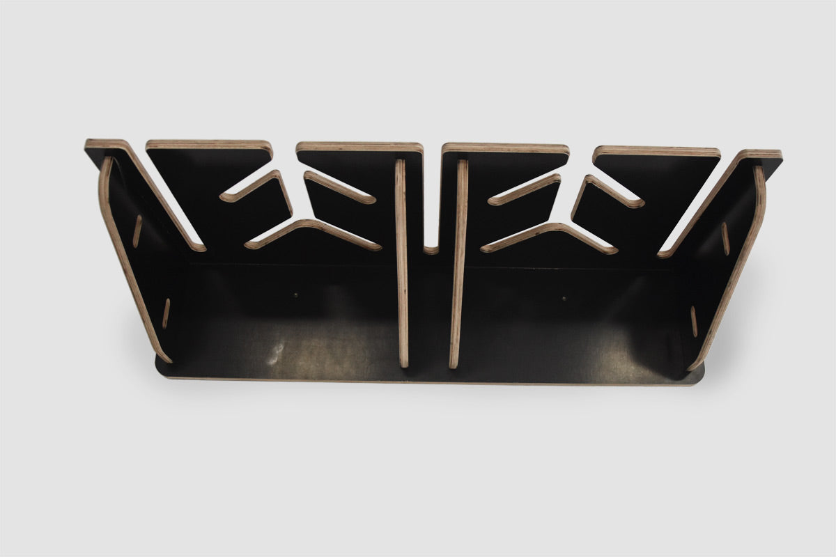 Wall holder for 6 pairs of skis and poles