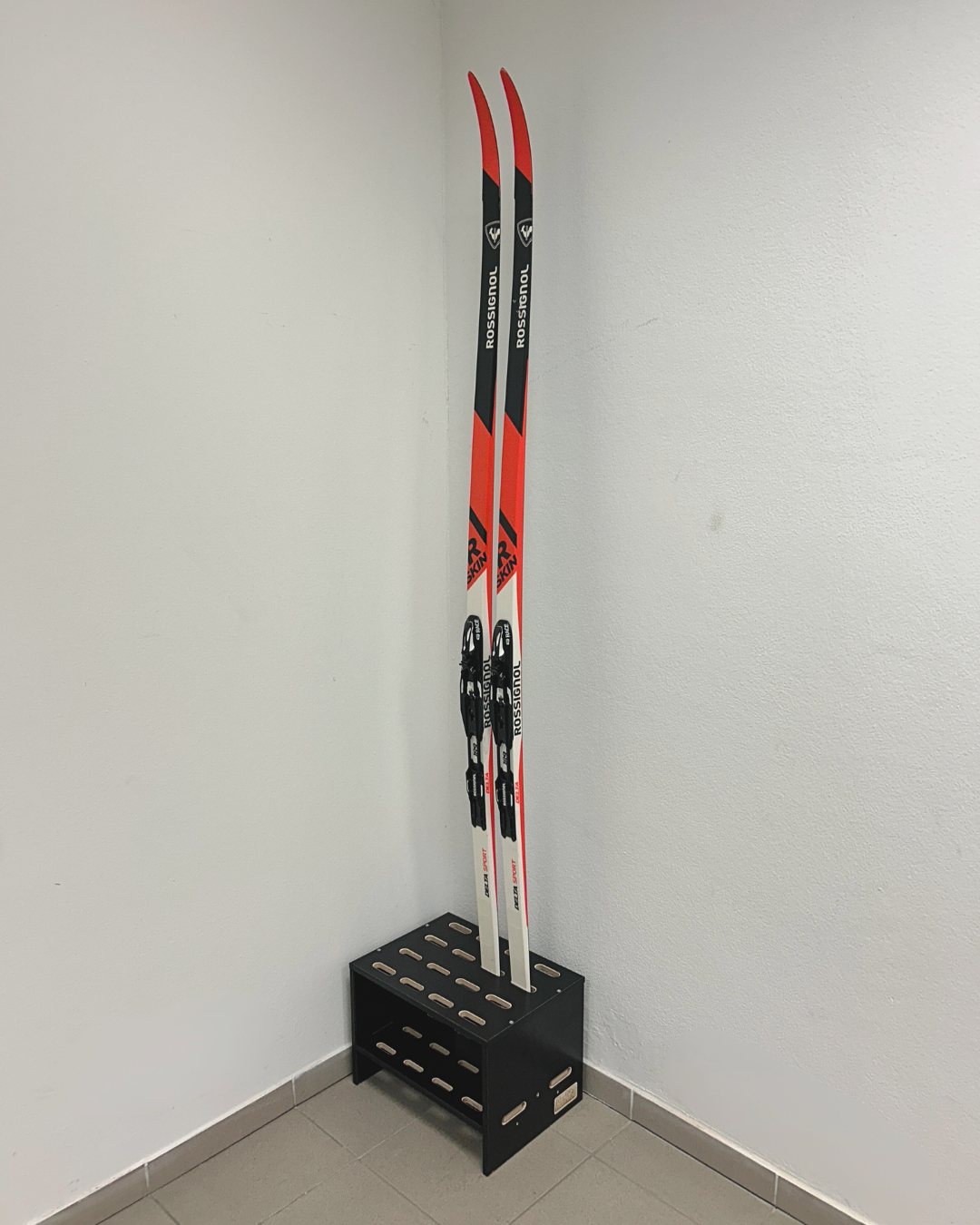 Wooden stand for 8 pairs of cross‑country skis