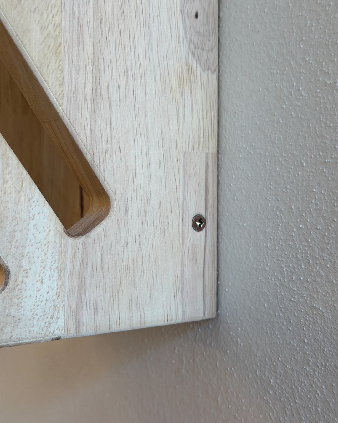 Wall holder for 2 Wakeboards