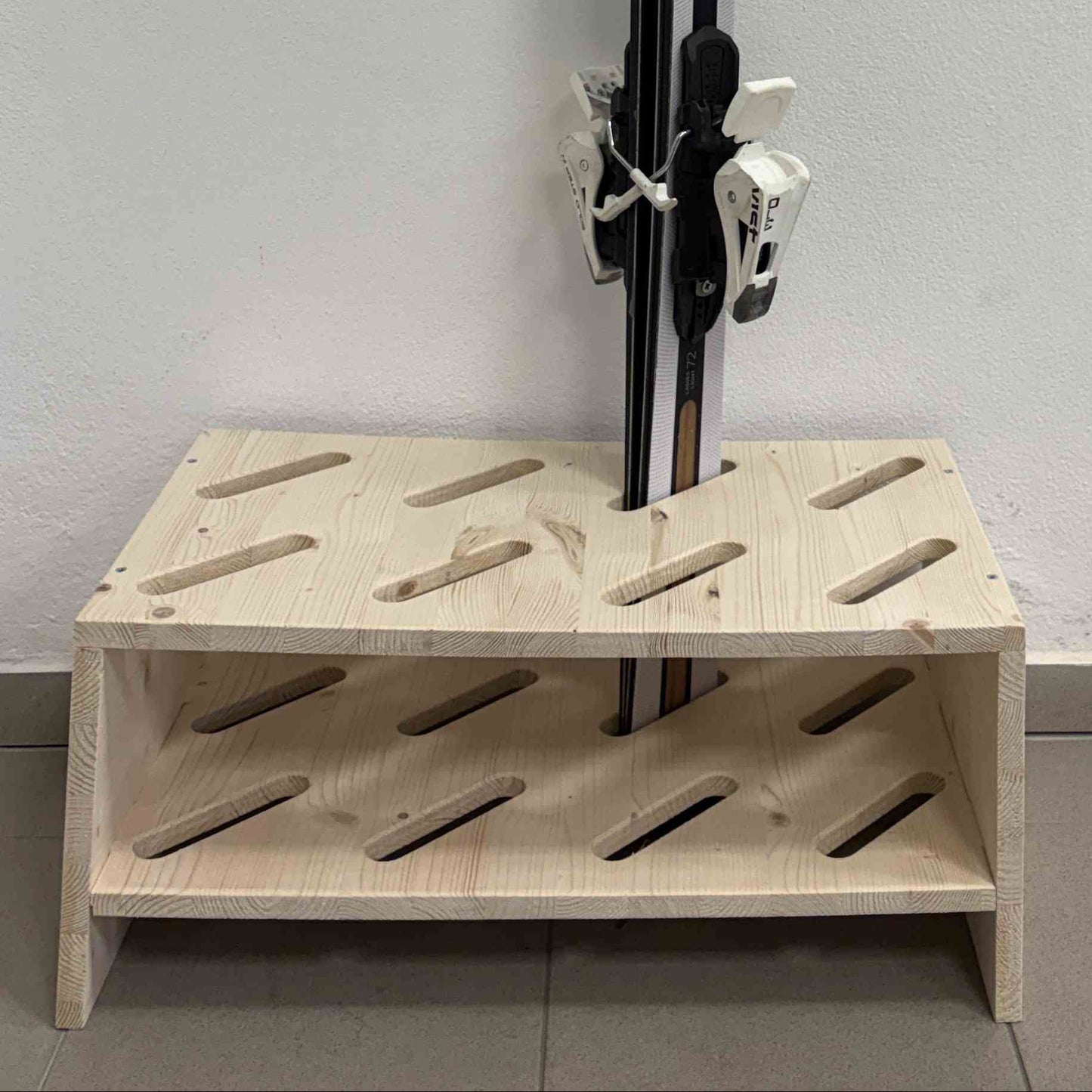 Wooden ski stand – 8 pairs, 61 × 33 cm - Natural