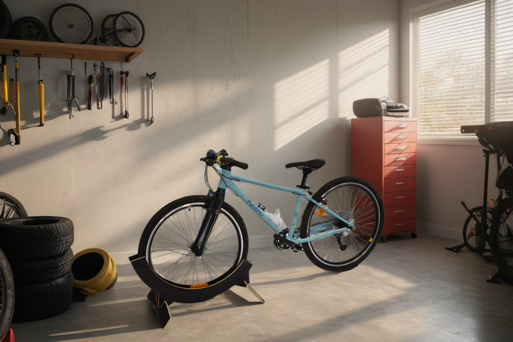 Adjustable bike stand