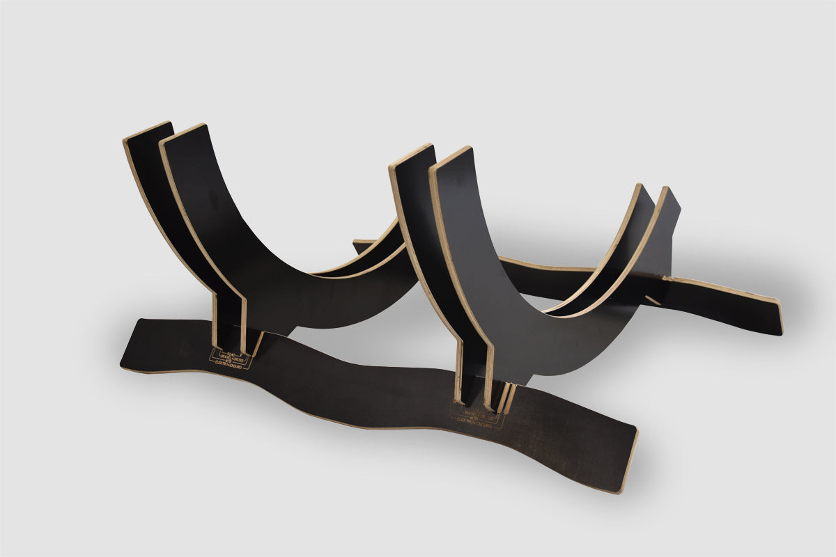 Adjustable stand for 2 bicycles