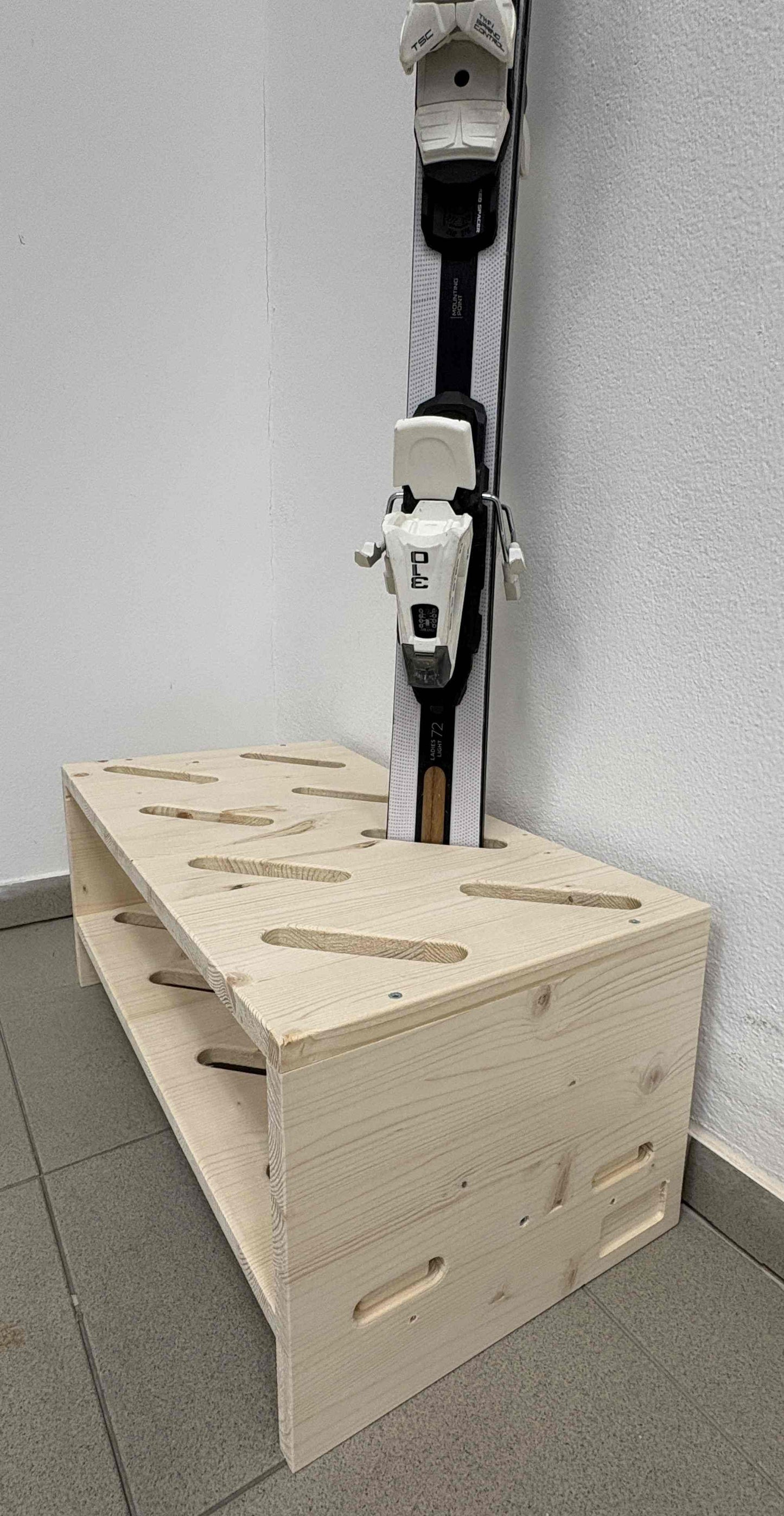 Wooden ski stand – 8 pairs, 61 × 33 cm - Natural